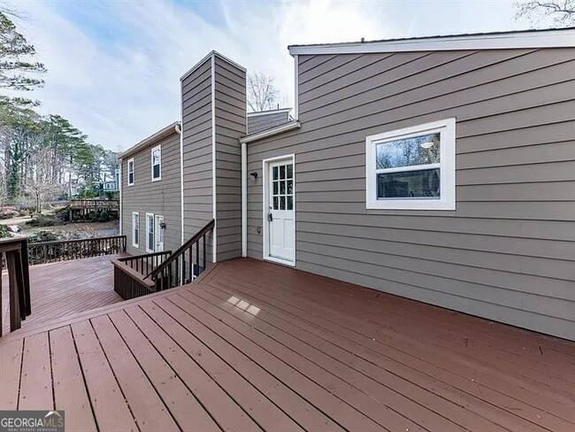 Building Photo - 1400 Boxwood Dr NW