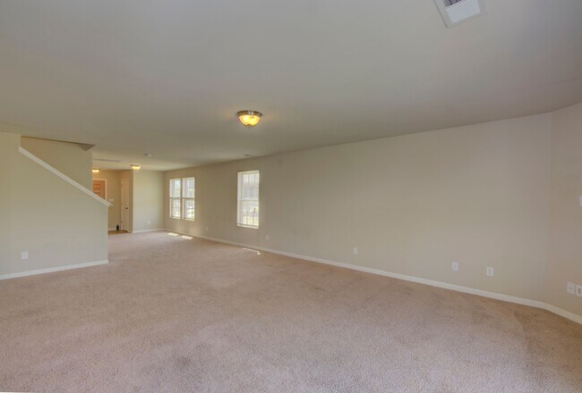 Building Photo - 28041 Kawana Ct