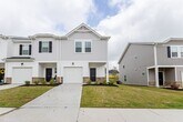 Foto principal - 3 bedroom 2.5 Bathroom Townhome in the Tow...