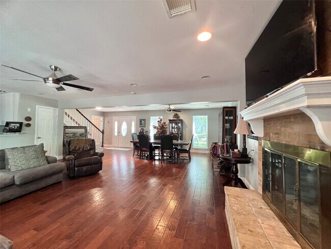 Foto del edificio - 15126 Turkey Creek Dr