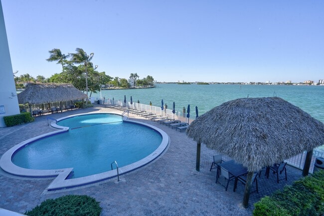 Photo - 10350 W Bay Harbor Dr Townhome