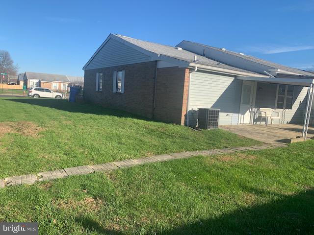 Building Photo - 2490 Webster Ct