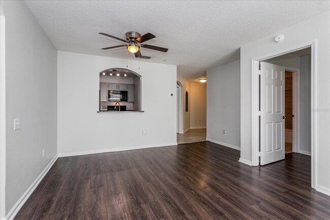 Foto del edificio - 3940 Southpointe Dr