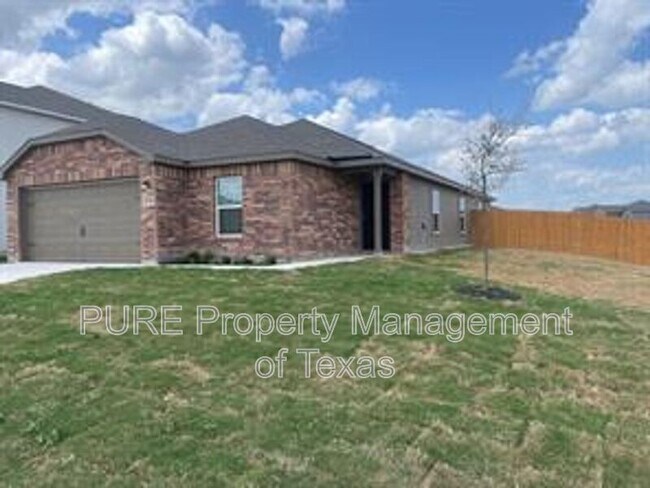 Foto del edificio - 133 Fairfax Ln