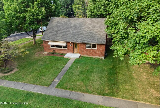 Foto del edificio - 3311 Dogwood Dr