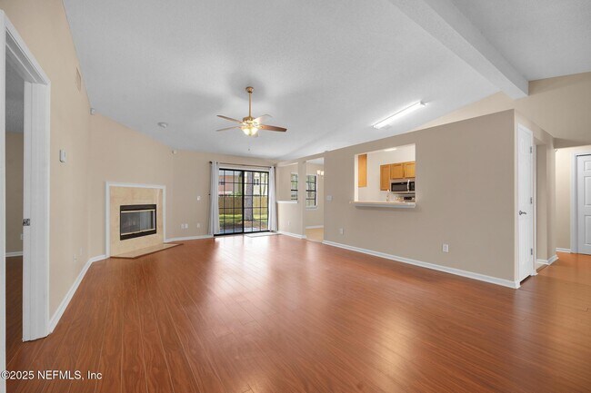 Foto del edificio - 3602 Carol Ann Ln