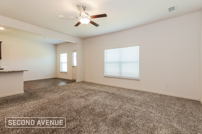 Foto del edificio - 8110 Big Timber Trail