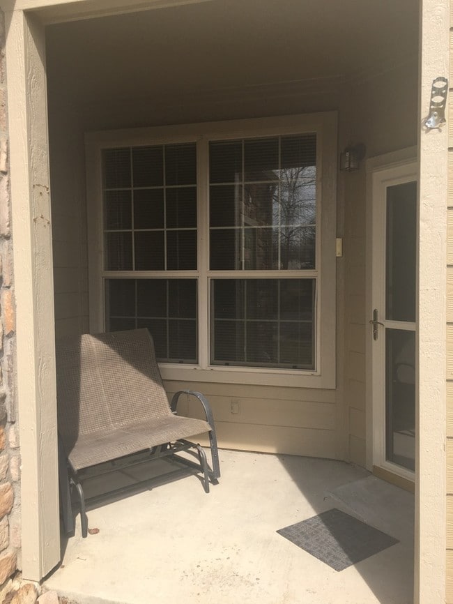 Building Photo - Lovely 1 Bedroom Condo in Fossil Creek