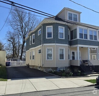 Building Photo - 66-68-68 Valentine St