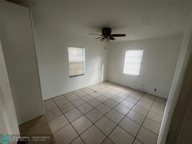 Foto del edificio - 311 NW 2nd St
