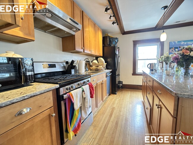 Photo - 34 Bentley St Apartment