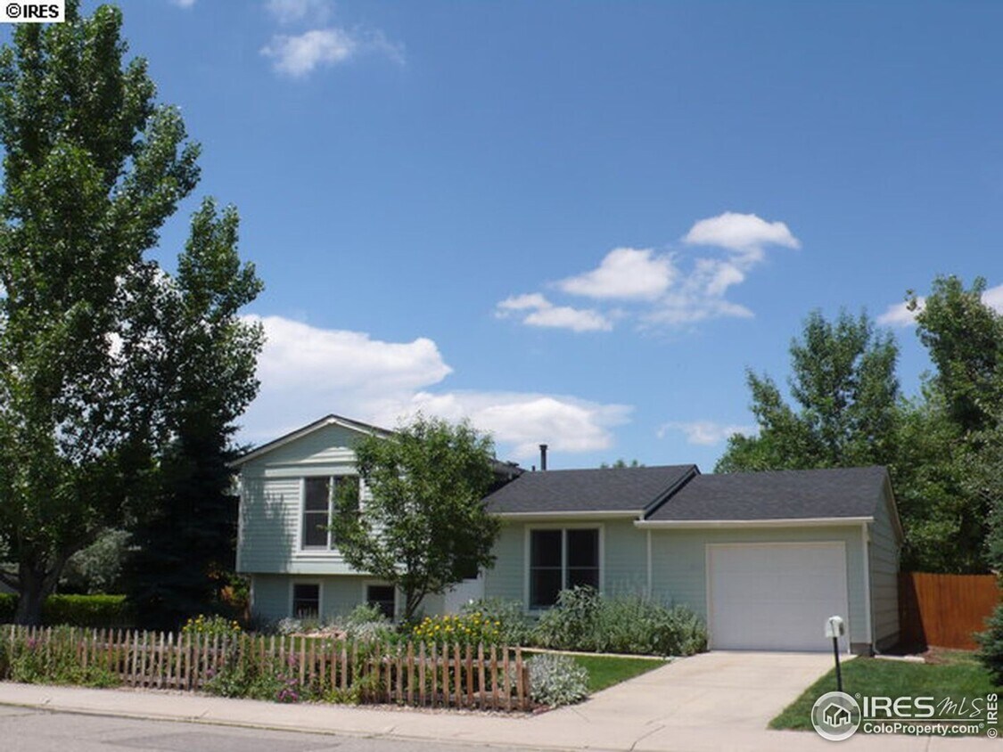 Foto principal - Charming Multi-Level Home in the Heart of ...