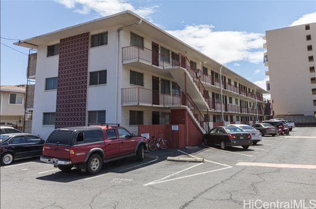 Building Photo - 1426 Ke’eaumoku St