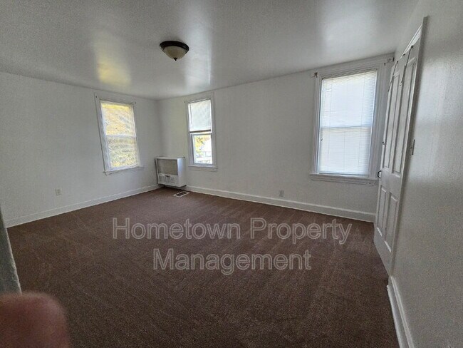 Foto del edificio - 209 Lincoln St