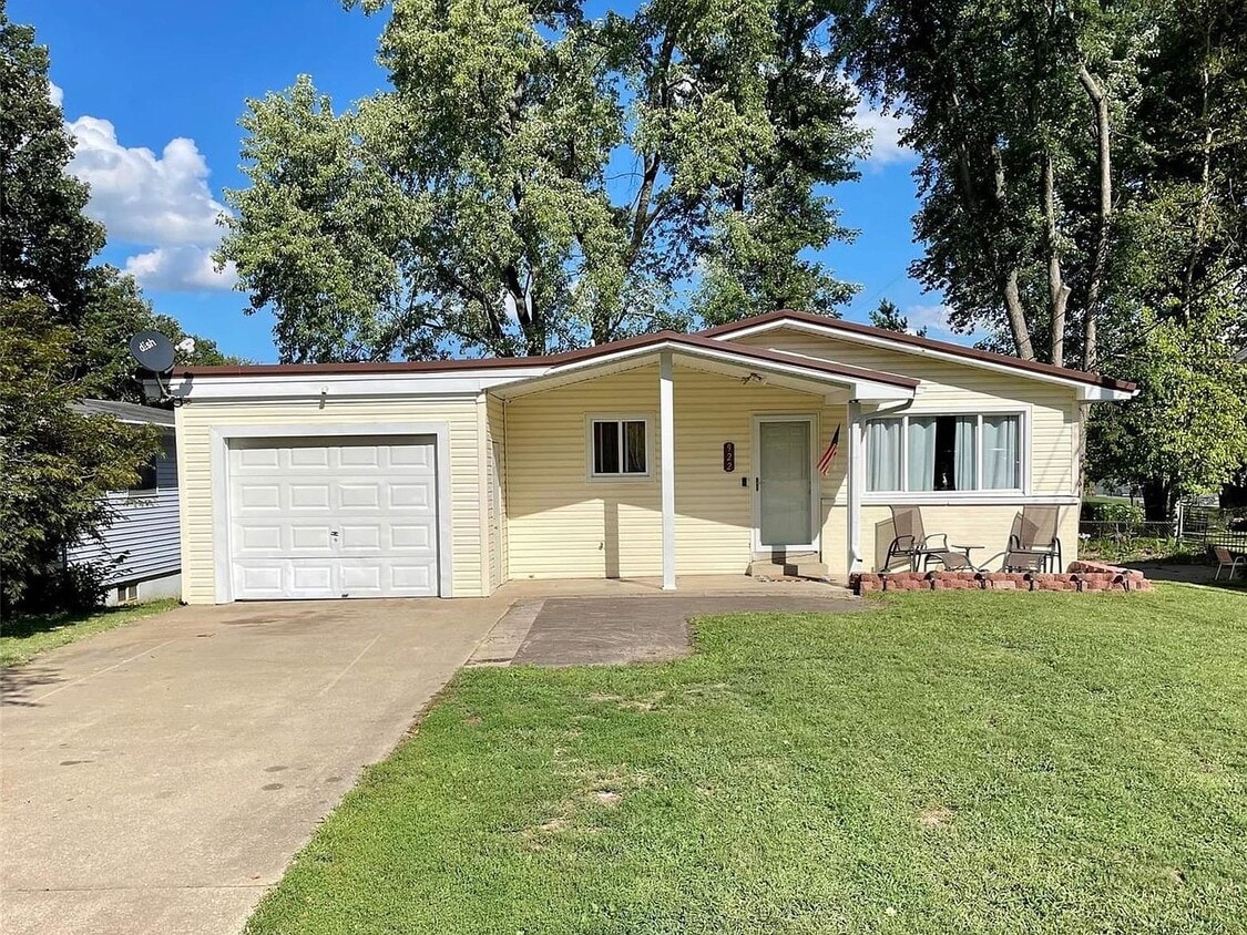 922 Rodney Vista Blvd, Cape Girardeau, MO 63701 House Rental in Cape Girardeau, MO