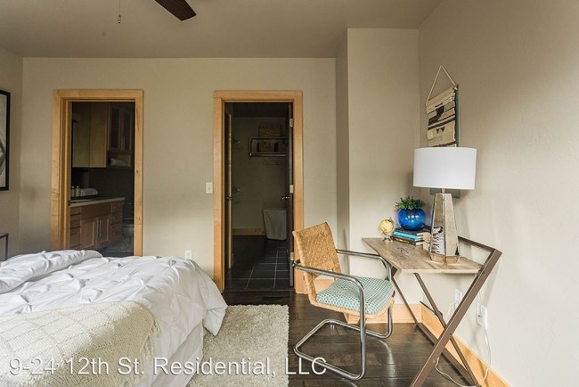 Foto del edificio - 909 NW 12th St