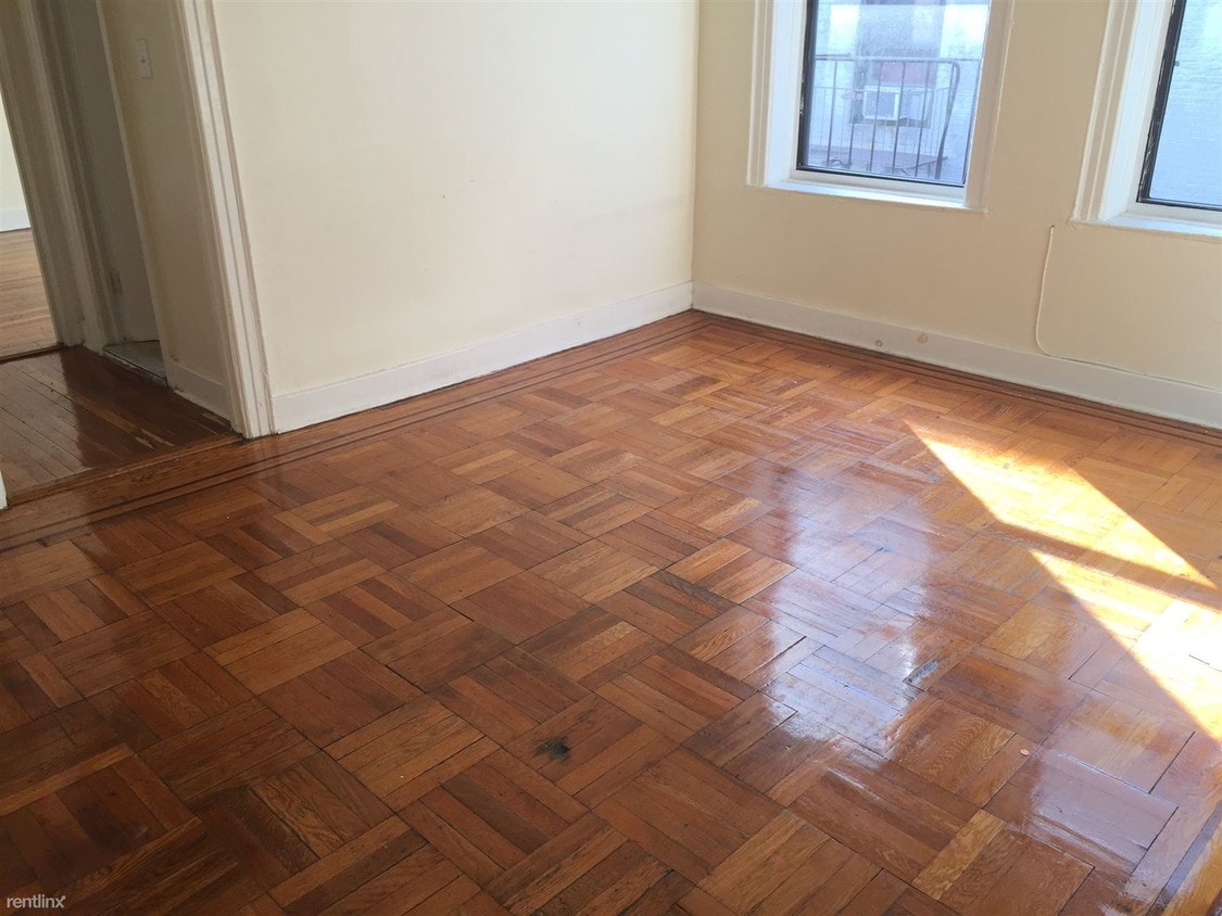 Building Photo - 2016 Albemarle Rd