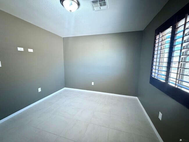 Foto del edificio - 12673 S Prescott Rd