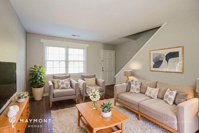 Foto del edificio - 1317 Mathis Ferry Rd