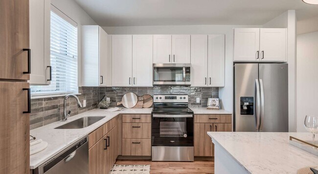 Building Photo - 16200 Bridgeland High School Dr