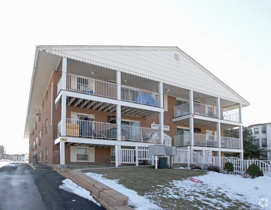 Foto del edificio - 220 4th Ave