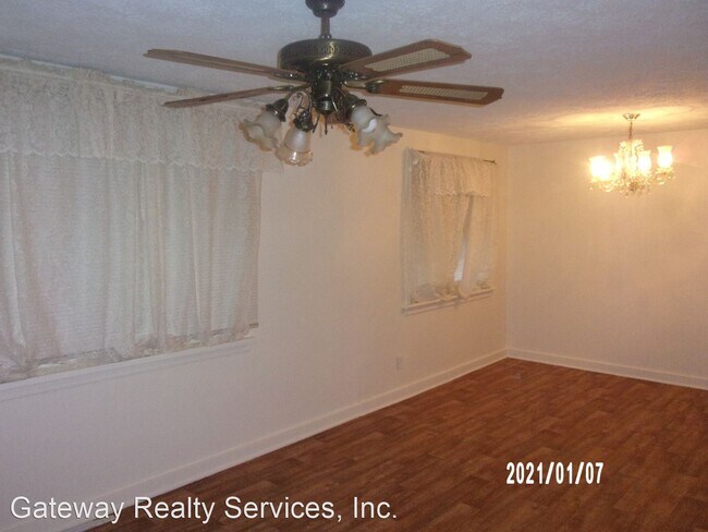 Building Photo - 2 br, 1 bath House - 1022 Marion St