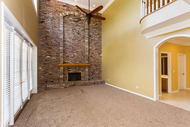 Building Photo - 1286 Hill Stream Dr