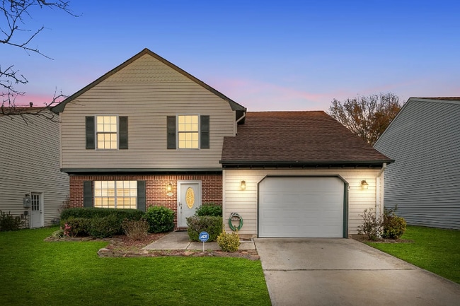 Building Photo - 1748 Moonstone Dr