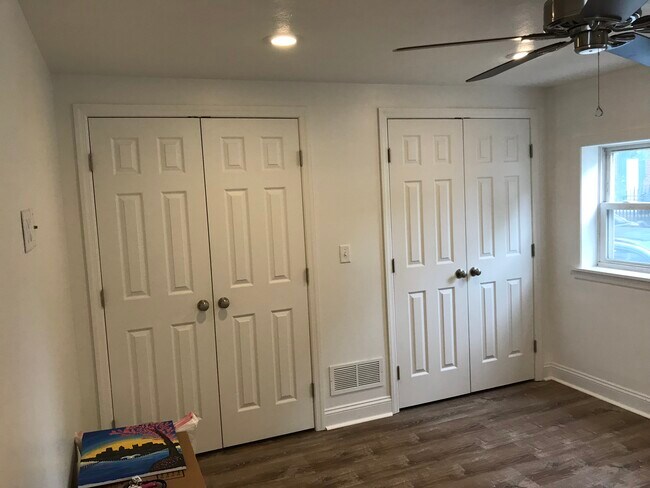 Foto del edificio - 84 S 14th St