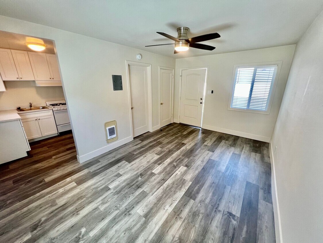 Primary Photo - Newly Renovated Studio in the Heart of San...