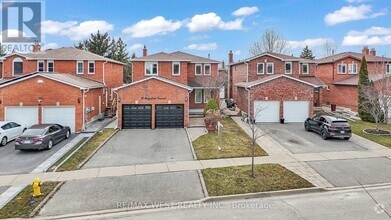 Building Photo - 92 Ridgefield Crescent