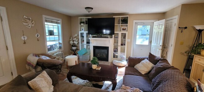 Foto del edificio - 3 Bedroom Single Floor House