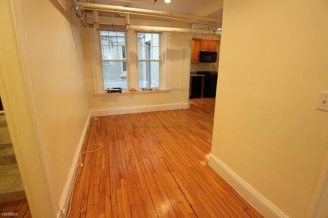 Foto del edificio - 288 Chestnut Hill Ave