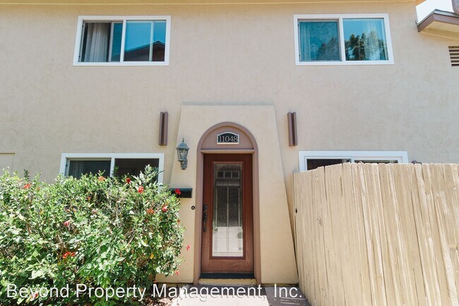 Building Photo - 2 br, 1.5 bath House - 11048 Via San Marco