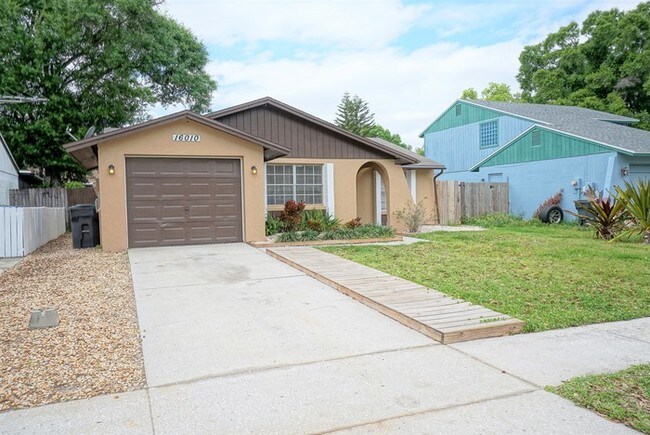 Building Photo - 3-Bed, 2-Bath, 1-Car Garage in Northdale