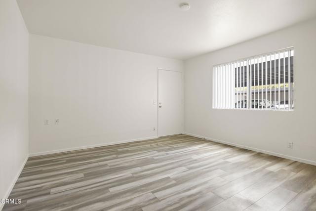 Foto del edificio - 1381 E Santa Clara St