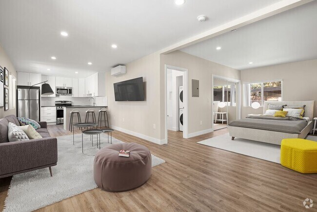 Building Photo - Kling Trio Apartments