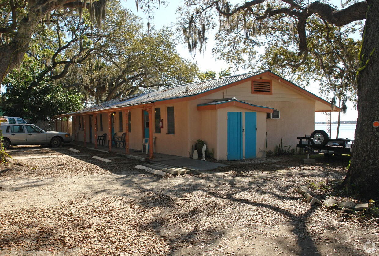 Primary Photo - 5905 18th St E