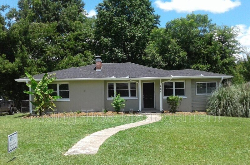 Primary Photo - 605 7th Ave