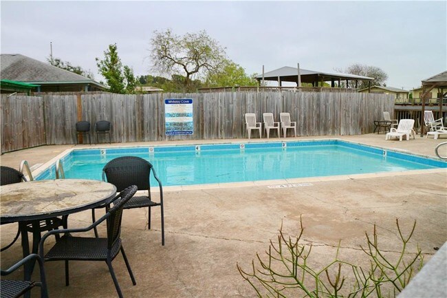 Building Photo - 4141 Whiteley Dr