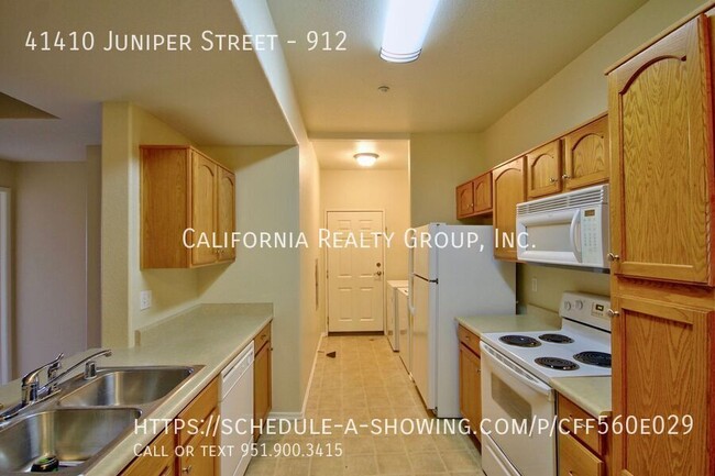 Building Photo - 41410 Juniper St