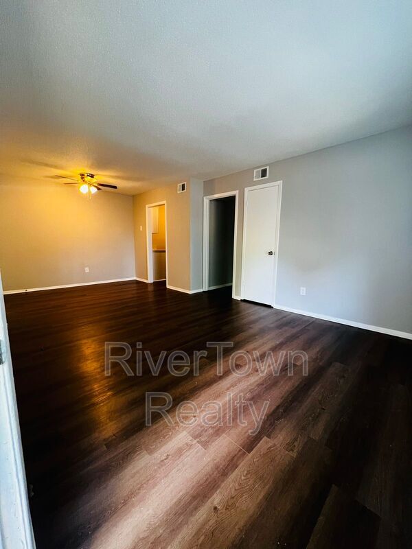 Photo - 3953 Macon Rd House