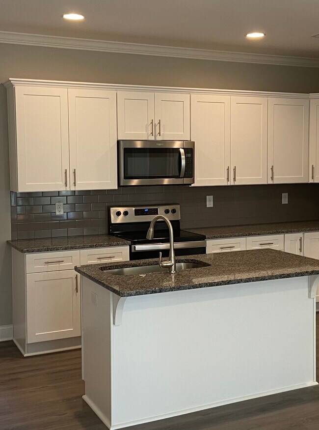 Foto del edificio - 2188 Moss Meadow Ln