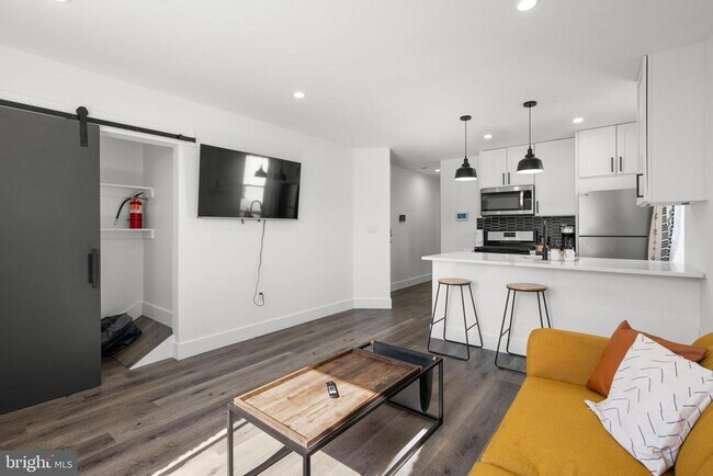 Foto del edificio - 1530 Neal St NE