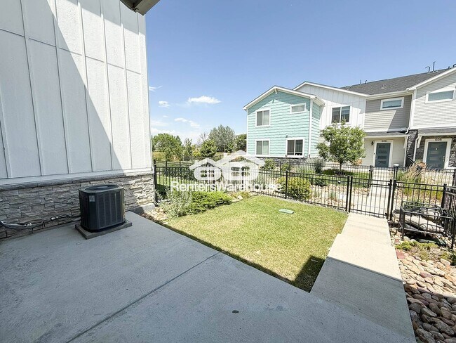 Foto del edificio - 780 Stonebridge Dr