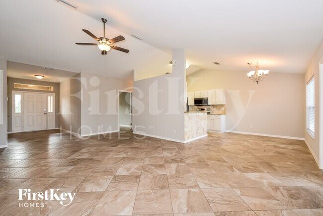 Foto del edificio - 915 NE 36th Terrace