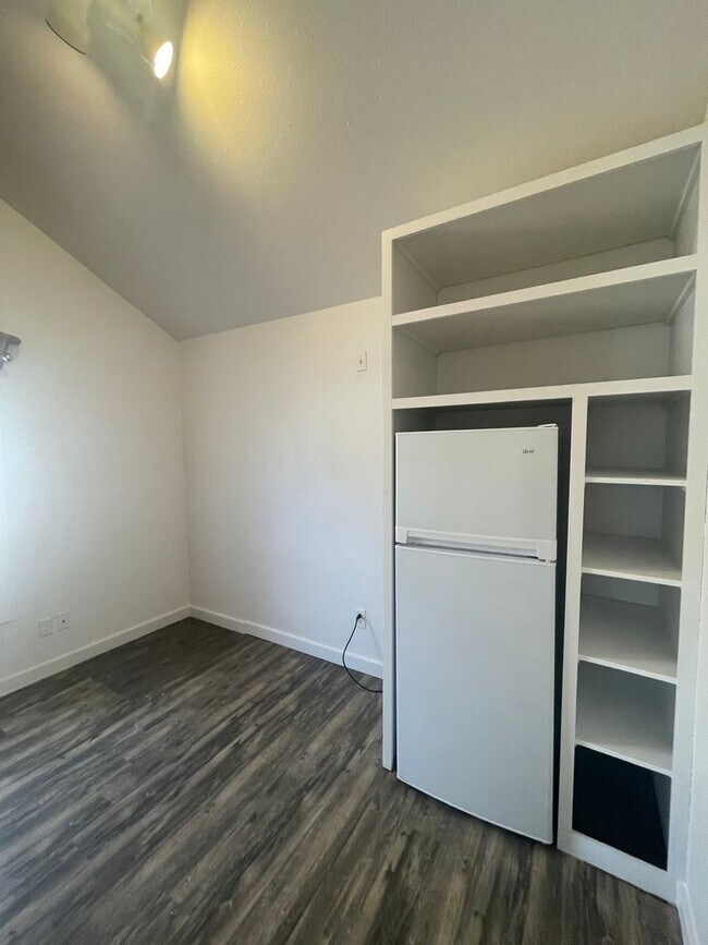 Foto del edificio - 1214 Remington St