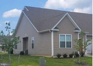 Building Photo - 619 Ruth Way