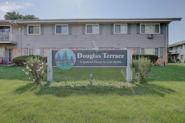 Building Photo - Douglas Terrace Apartments