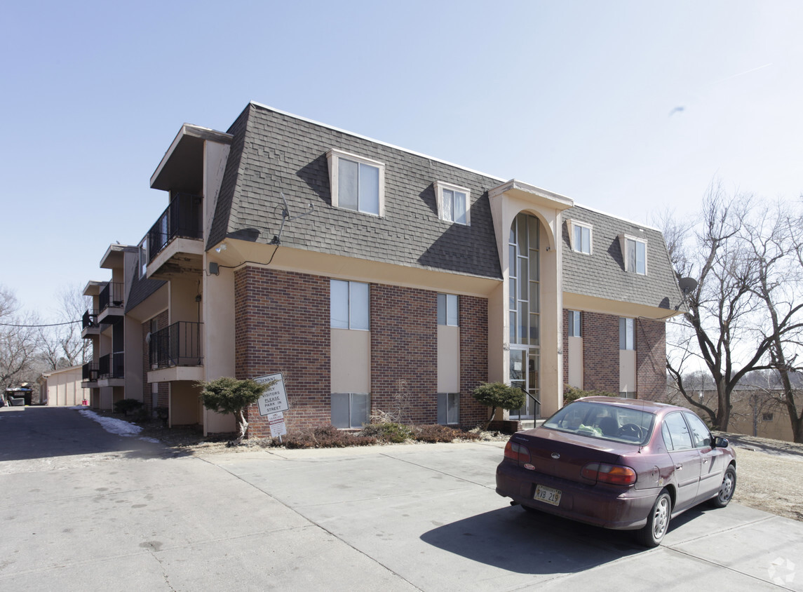 Primary Photo - 4611 N 56th St
